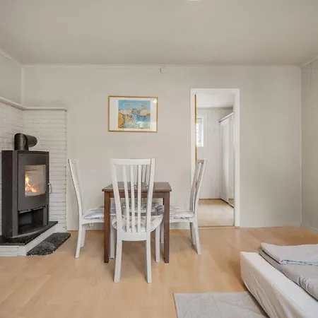 Dinbnb I Romantic Surroundings In The City Center Apartment *