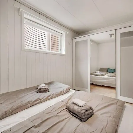 Dinbnb I Romantic Surroundings In The City Center Apartmán