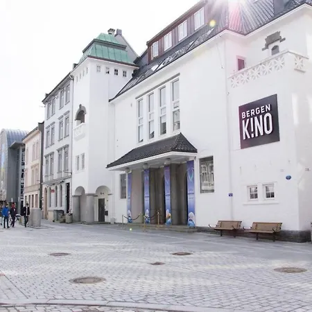 شقة Dinbnb I Romantic Surroundings In The City Center *